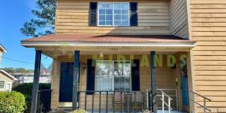 1930 Greenoaks Road Gallery 1