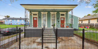 3200 Washington Avenue Gallery 13