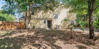 330 SUNRISE Circle Gallery 2