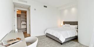 10203 Collins Avenue Gallery 29