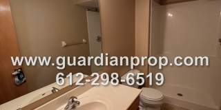 Townhouse Available September 1, Vaulted Ceilings, Open Floor Plan, 2 Bath, Attached Garage Gallery 9