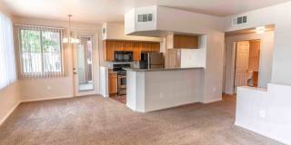 Coronado Bay Club Condo-Apartment Homes Gallery 23