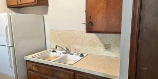Charming 2 Bed, 1 Bath Near OU Campus Gallery 3