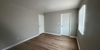 Experience Luxury Living at Bellagio Living II: Modern Apartments in Lawrence, Indiana Gallery 1