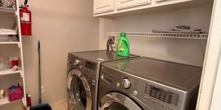 Mid-Term Rental - Beautiful 4 Bedroom Pool Home in South Temecula! Gallery 10