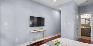 Stylish 2-Level Condo with Private Yard & Chef’s Kitchen Near Petworth Metro! Gallery 19