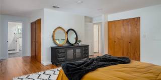 8303 N River Oaks Ct Gallery 19