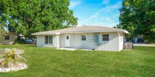 Alluring  Single Family Home | 3 BR/2BA | Front and Backyard! Gallery 16