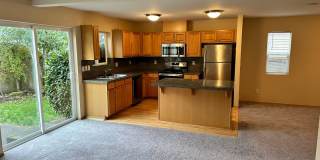 2Bd/2.5Ba Maple Valley Townhouse Gallery 16