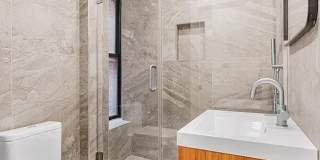 190 6th Avenue Gallery 9