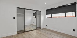 955 N Oxford Avenue Gallery 49