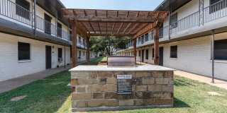 Southgate Manor Apartments Gallery 9