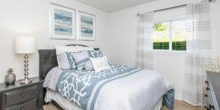 Nob Hill Apartments Gallery 24