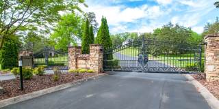 Gated Balleroy community in the heart of Brentwood! Gallery 1