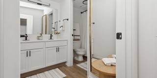 ReNew at the Greens Gallery 9