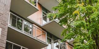 2121 Belmont Gallery 61