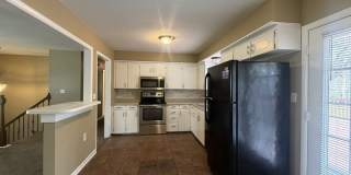 5035 Overton Avenue Gallery 8