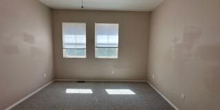 2 Bed, 2 Bath in Courtyard Estates! Gallery 9