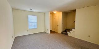 2 Bedroom, 1.5 Bath Townhouse Gallery 5