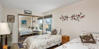 181 SUNSET Terrace Gallery 31