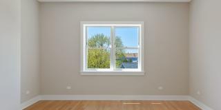 Pet Friendly 3 Bed 2 Bath Condo Quality Apartment with Private Roof Deck in Roscoe Village Gallery 14