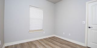 2715 Vanike Dr Gallery 16