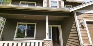 5BR/3BA End Unit with Greenbelt View in Lynnwood Gallery 5