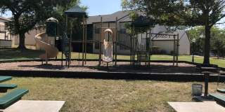 Pebble Creek Apartments Gallery 10