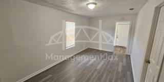 2210 Pullman Avenue Gallery 10