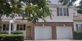 Lovely 3 Bedroom House | Great Location! Lovely 3 Bedroom House | Great Location! Gallery 1