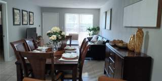 55 SE 14th Street Gallery 13