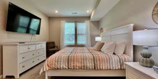 Fully Furnished Luxury Corporate Rental - Brand New Construciton Gallery 13