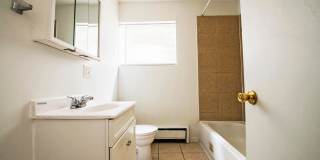 729 N Central Ave Gallery 13