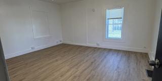 31 North Elm Street - 2 Gallery 1