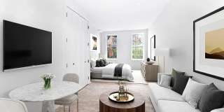 89 Seventh Avenue South Gallery 1