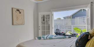 Wonderful House with Huge Deck in an Amazing Location Gallery 44