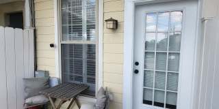 Charming 2Bed/3Bath in Patterson Place Gallery 34