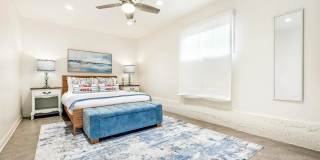 723 Arenas Gallery 30