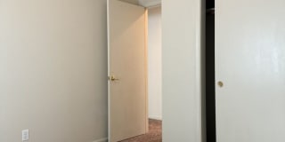 Available Now! Spacious home located in North Merced Gallery 28