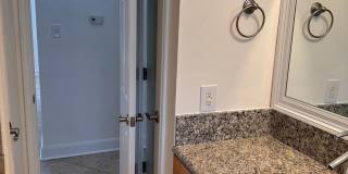 Beau Geste Apartments Gallery 49