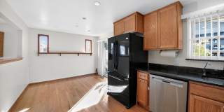 Spacious 6BR House in Lakewood Gallery 8