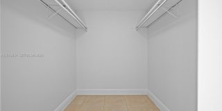 9483 SW 76 St Gallery 5