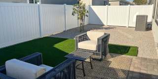 Zora Encanto Gallery 29