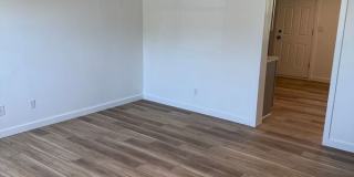 615 East Bain Street Gallery 3