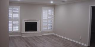 201 Ellwood St unit: 205 Gallery 1