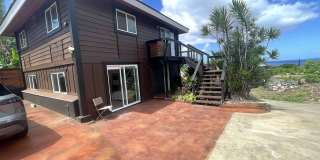 Unique setup in Maui Meadows - Mostly Furnished 2 Bed/2 Bath – Prime Location w/Ocean Views Gallery 1