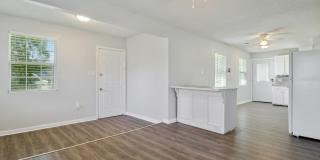 715 Central Road Gallery 3