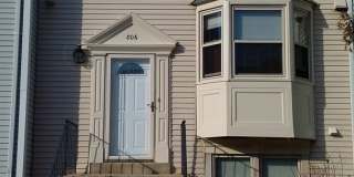 SPACIOUS TH IN GAITHERSBURG Gallery 1
