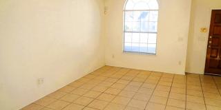 Welcome To This Charming Single Level Home With Evaporative Air Located In Quiet Eastside Neighborhood Welcome To This Charming Single Level Home With Evaporative Air Located In Quiet Eastside Neighborhood Gallery 3
