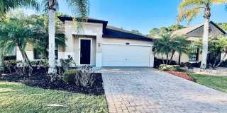 For Rent: Spacious 3 Bed / 2 Bath Single-Family Home in Bayside Lakes Gallery 1